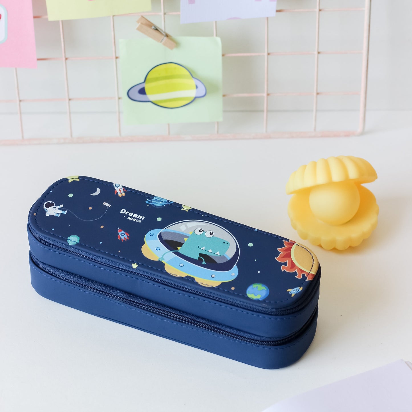 Tiny stars light the sky - stationery case